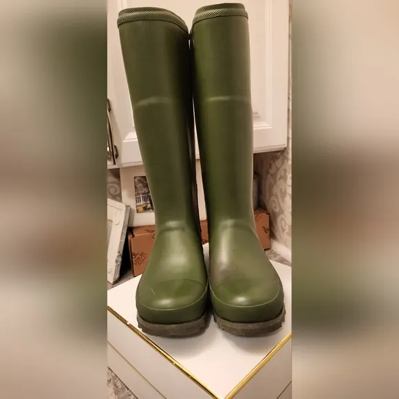 Sorel Women's Olive Green Matte Tall Rubber Rain Boots