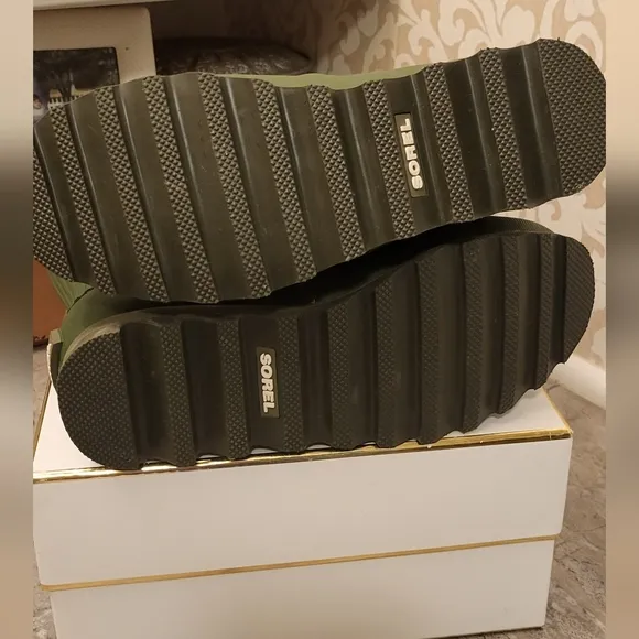 Sorel Women's Olive Green Matte Tall Rubber Rain Boots
