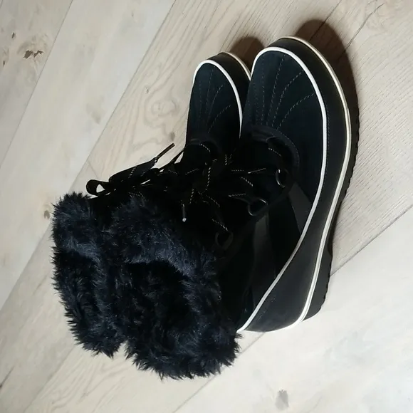 Sorel Women's Tivoli V Winter Boot black sz 10 NWOT