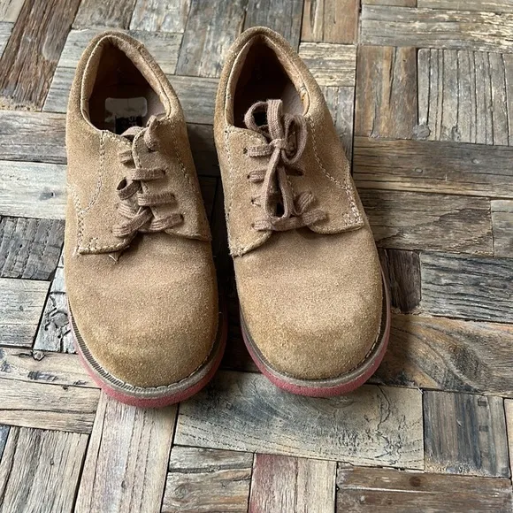 Sperry Boys Tevin Dirty Buck Suede Shoes