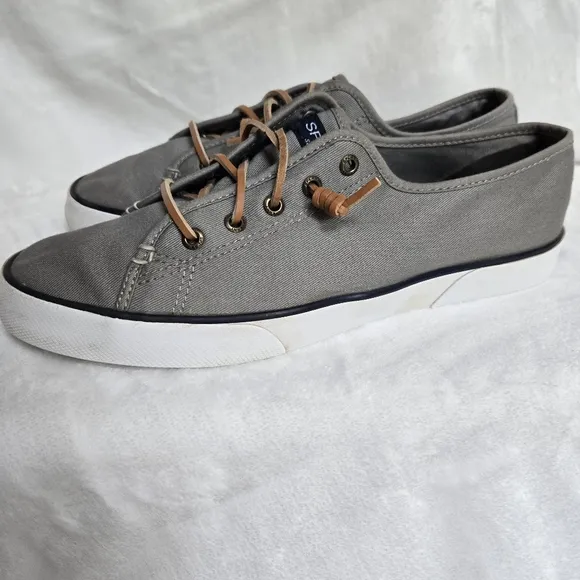 Sperry Pier Loop Gray Canvas Sneakers Size 9.5 Slip On Shoes Beach Summer Coast