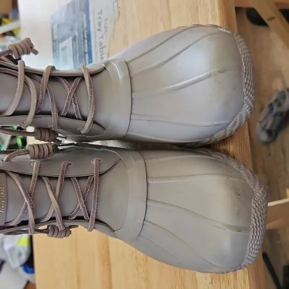 Sperry Saltwater Flooded Lavender STS83224 Medium Women's Size 6 Boots