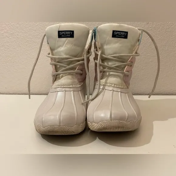 SPERRY TOP-SIDER® Saltwater Water Resistant Boots Size 4 M