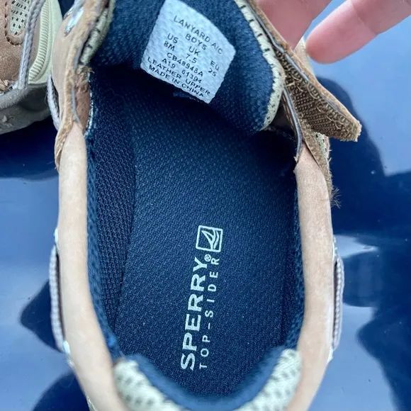 SPERRY'S boys Khaki Leather Slip Ons NEW 8C