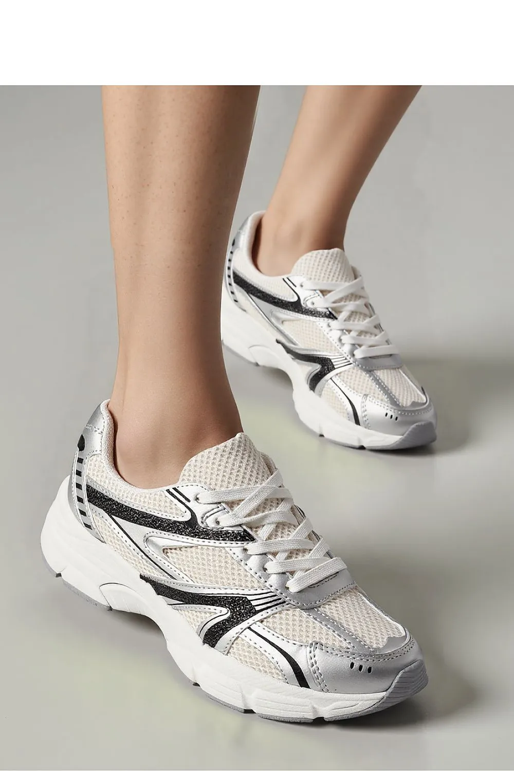 Sport Shoes Inello