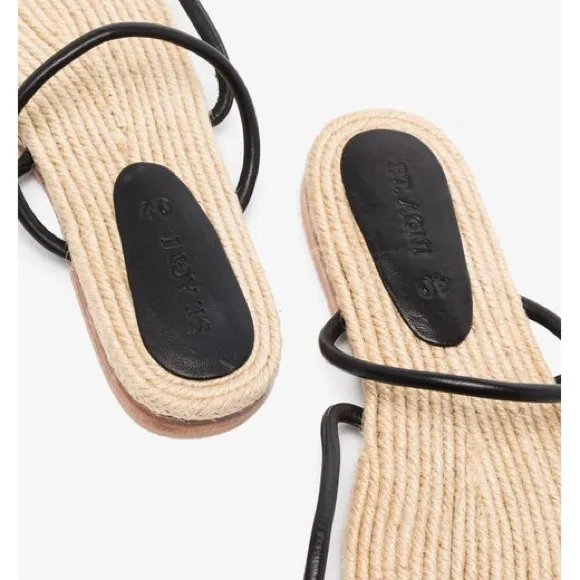 St. Agni tie-fastening sandals NWT