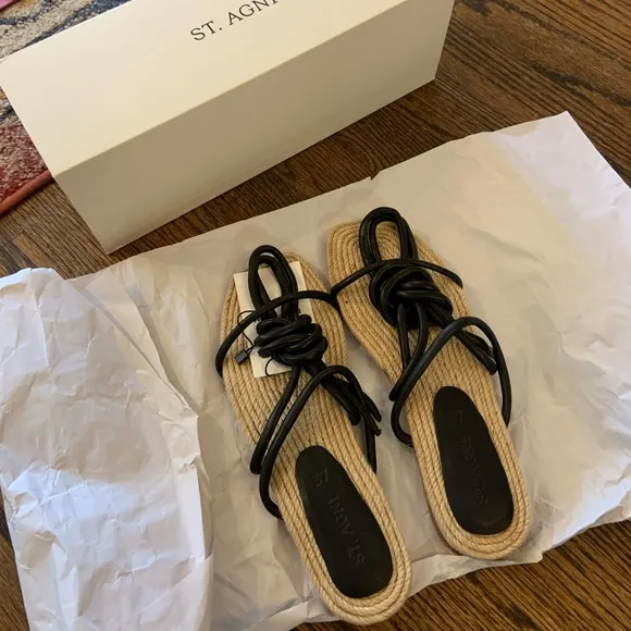 St. Agni tie-fastening sandals NWT