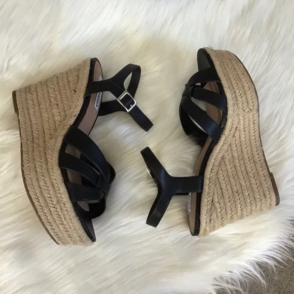 STEVE MADDEN Black Leather Espadrille Wedge Sandals