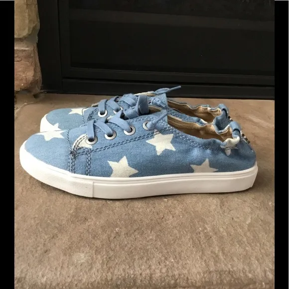 Steve Madden Jane tennis shoes size 6 1/2