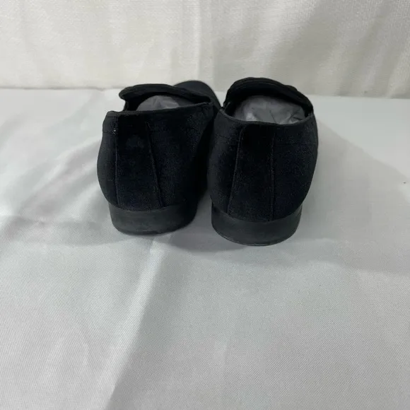 Steve Madden Men’s Laight Velvet Slip On Loafer Shoes. Color Black. Size…