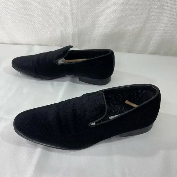 Steve Madden Men’s Laight Velvet Slip On Loafer Shoes. Color Black. Size…