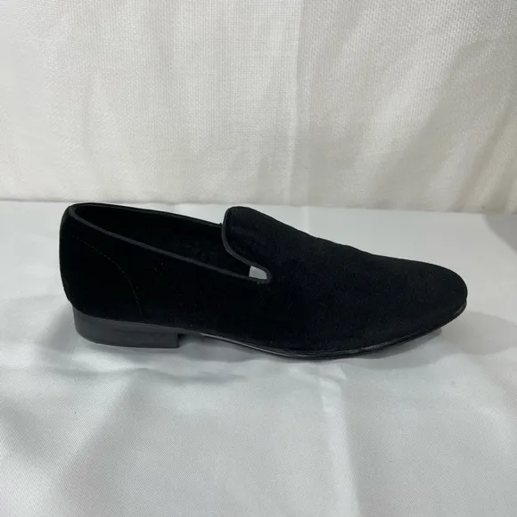 Steve Madden Men’s Laight Velvet Slip On Loafer Shoes. Color Black. Size…
