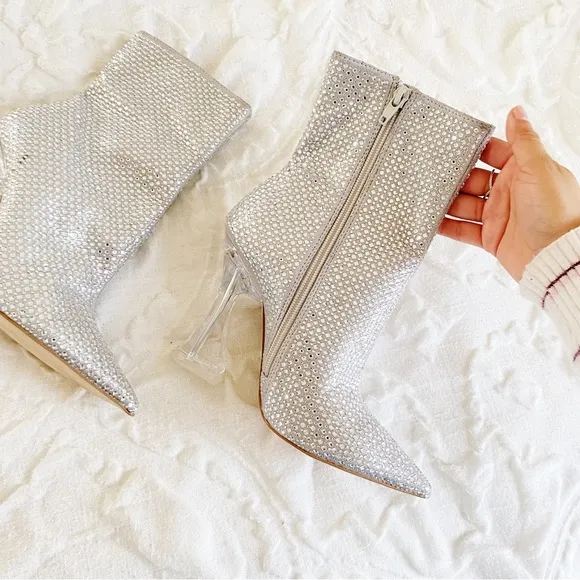 Steve Madden Vivy Booties Size 5.5