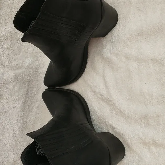 Steve Madden Webster‎ Western Style Cowboy Boots Booties
