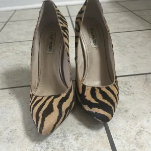 Steve Madden Womens Intrud-L High Heel Pump Shoes, Tiger, size 9