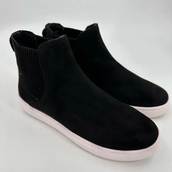 Steven by Steve Madden Hi Top Black Suede Leather Pull On Sneaker Women Size 6.5