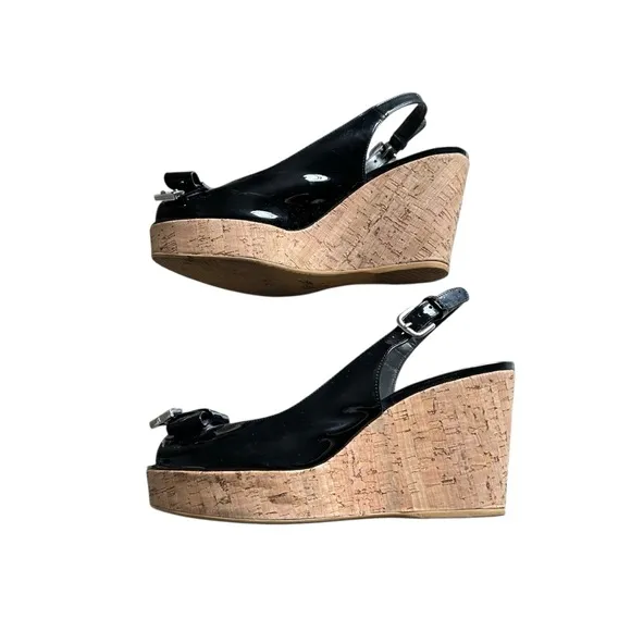 Stuart Weitzman Black Bodajean Bow Patent Leather Wedge Sandals Size 8.5