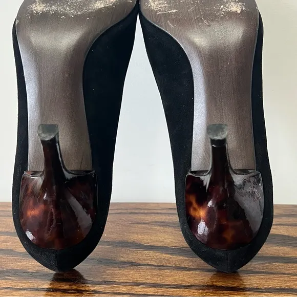 Stuart Weitzman Black Suede Heels Pointed Toe Buckle Pumps Size 8 Career Office