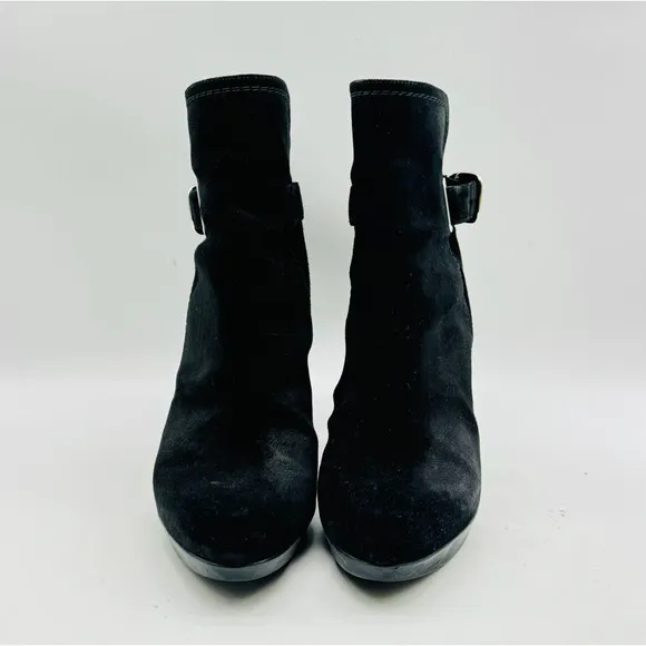 Stuart Weitzman Boots Womens 6 Black Suede Ankle Bootie Heeled Buckle Shoes