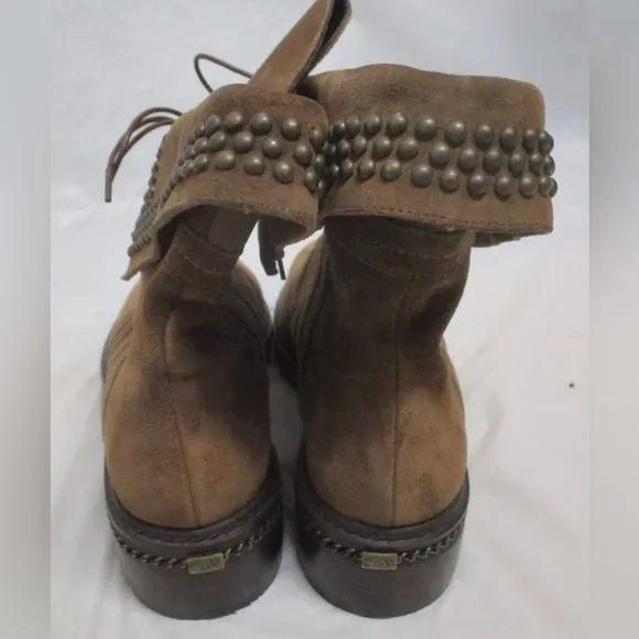 STUART WEITZMAN embellished suede‎ ankle boots size 6.5 NWOT