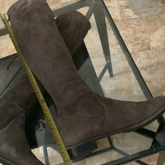 STUART WEITZMAN Lowland Bold Suede