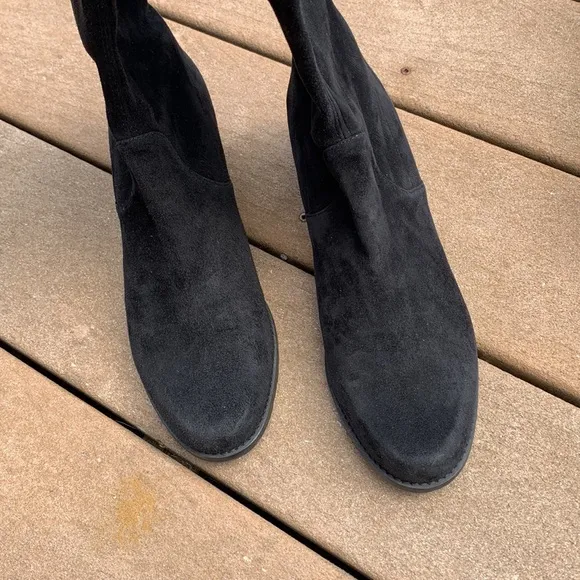 Stuart Weitzman midland black suede boots in size 8.5