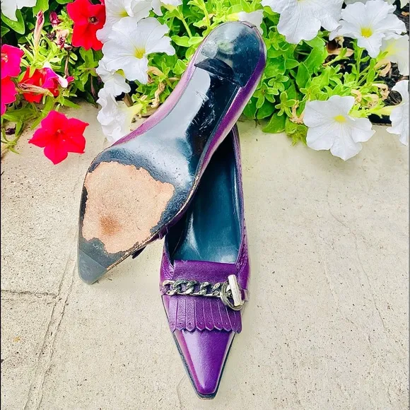 Stuart Weitzman Purple Leather Chain Shoes 6