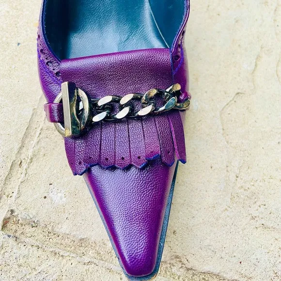 Stuart Weitzman Purple Leather Chain Shoes 6