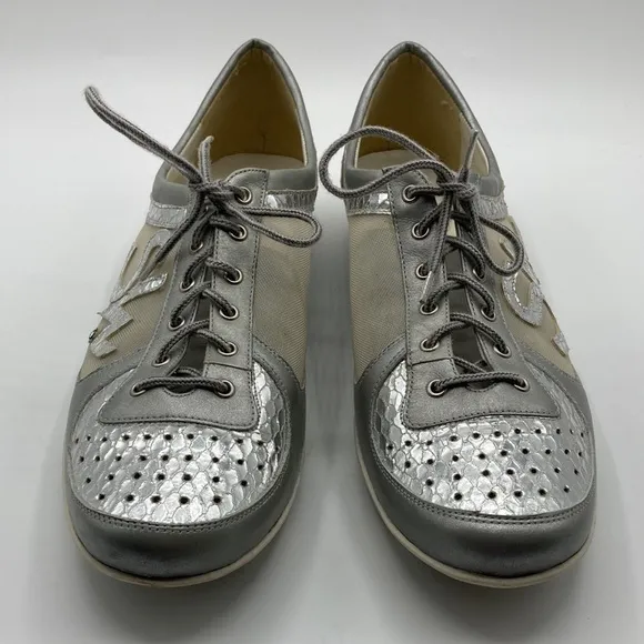 Stuart Weitzman Silver Metallic Mesh Bling Sneaker Shoes Women's Size 10