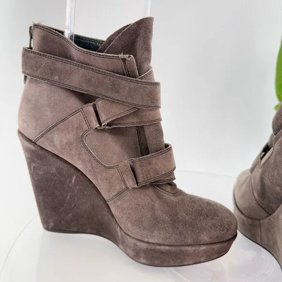 Stuart Weitzman Boots Womens 10 Wildchild Ankle Booties Brown Suede Strappy