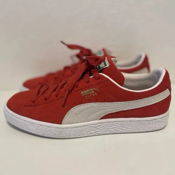 Suede Classic XXI Women's Size 7.5 Red White Sneakers Style 381410_02 Shoes