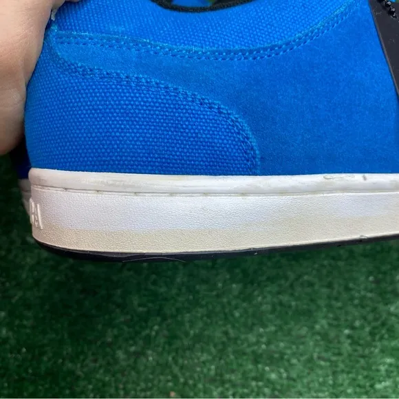 SUPRA Antwuan Dixon Blue Suede Sneakers Low Skate Shoes Men’s Size 13 - NEW