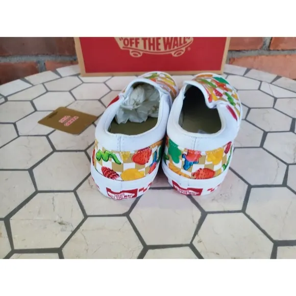 Sz 2.5 Haribo Kids Gummy vans shoes girls Boys Regular Fit Slip-Ons White