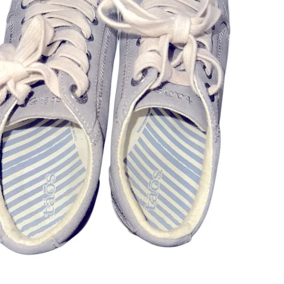 TAOS Star Lace-up Canvas Shoes Sneakers Gray