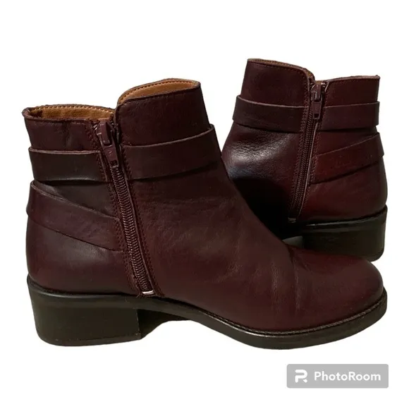 Tara M. Karinda Ankle Booties Size 37