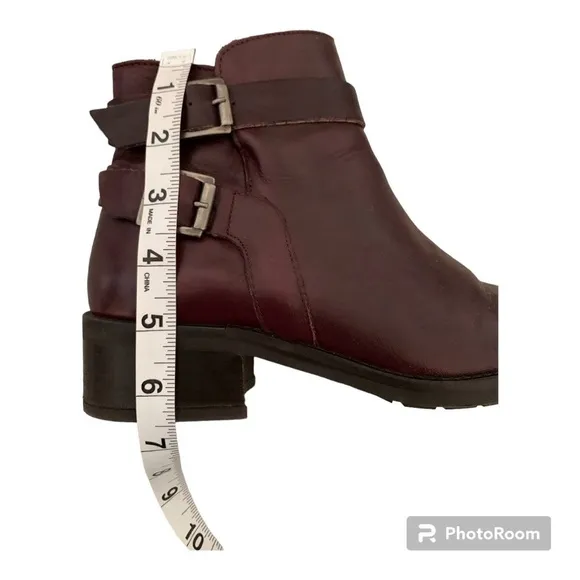 Tara M. Karinda Ankle Booties Size 37