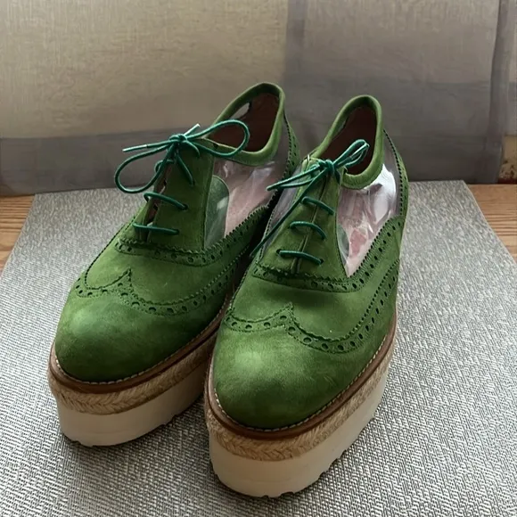 TBA To Be Announced Rare Green Suede Platform Shoes Size 11