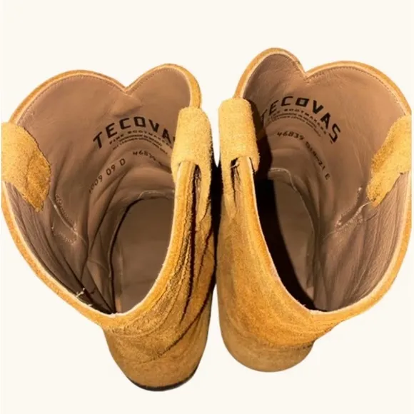 TECOVAS “THE EARL” WESTERN BOOTS / HONEY SUEDE, DEADSTOCK