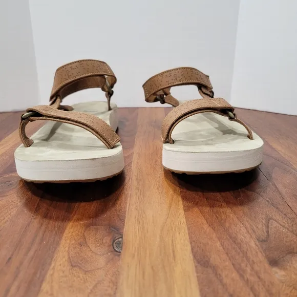 Teva Midform Universal Star Sandals Woman's Style #1110763  Size 9