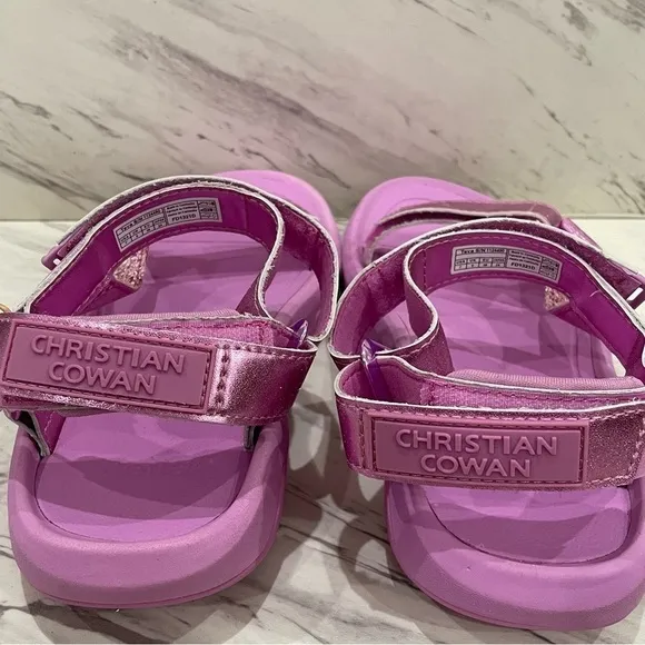 Teva x Christian Cowan Hurricane XLT 2 Pink Sandals Womens Size 7 NWT.