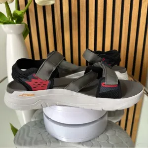 Teva Zymic Men’s Sandals Grey And Red Size 13 NEW WITHOUT TAGS