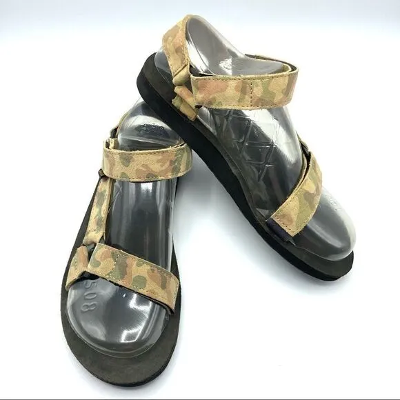 Teva Men’s Rare Original Universal Camo Leather Sandals New