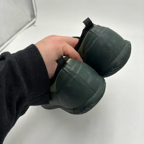 The Muck Boot Company Women’s 9 Green Rubber Low Farm Garden Boots