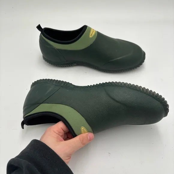 The Muck Boot Company Women’s 9 Green Rubber Low Farm Garden Boots