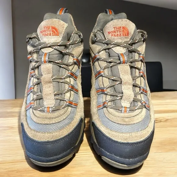 The North Face-men’s 9 “X2” hiking boot. Khaki/army green/orange. Good preowned