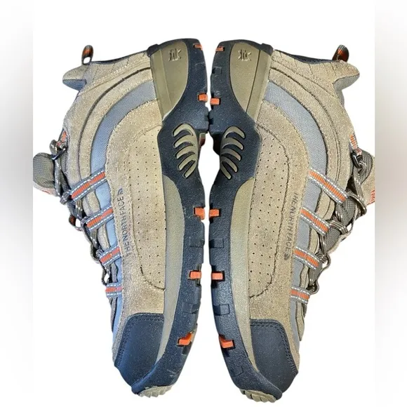 The North Face-men’s 9 “X2” hiking boot. Khaki/army green/orange. Good preowned