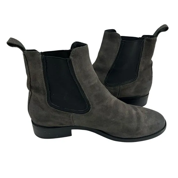 Thursday Cavalier Chelsea Shadow Grey Suede Boots Size 9.5