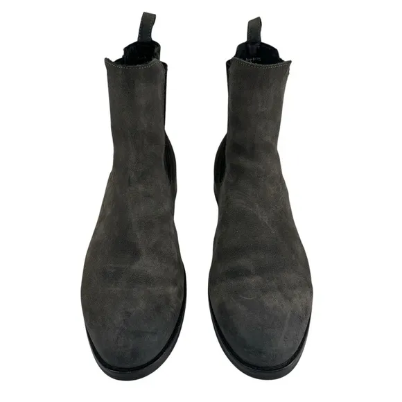Thursday Cavalier Chelsea Shadow Grey Suede Boots Size 9.5