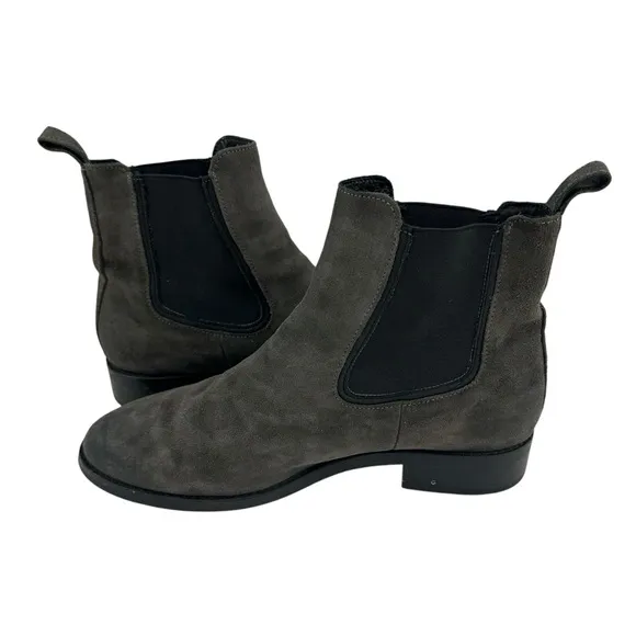 Thursday Cavalier Chelsea Shadow Grey Suede Boots Size 9.5