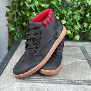 Timberland Brown Chukka Boots with Lace-Up Closure and Rubber Sole